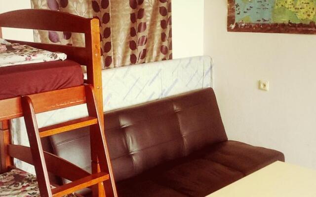 Mr Ryokans Ecohouse