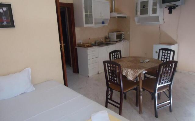 Thomas Palace Apartments