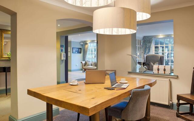 Sunday Box Hill Burford Bridge Hotel