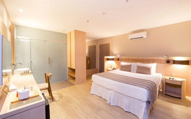 Ritz Copacabana Hotel
