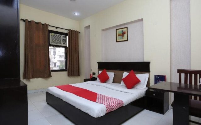 Pitrashish Aashray Hotel