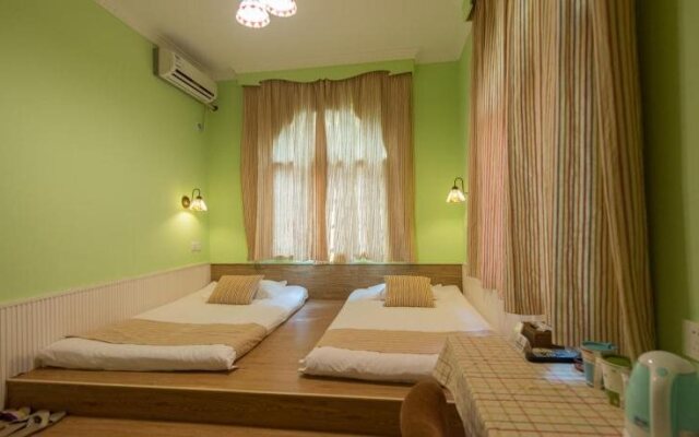 Fresh Summer Inn