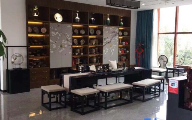 Xiangsheng Xinyi Hotel (Liansheng Happy City Jiujiang No.3 Middle School)