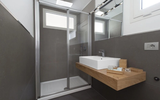 Blue Suite Sorrento Tasso Square