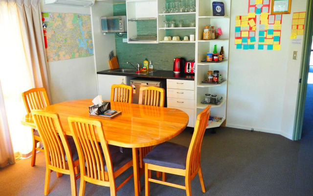 M&Y Guest House (Christchurch Airport)