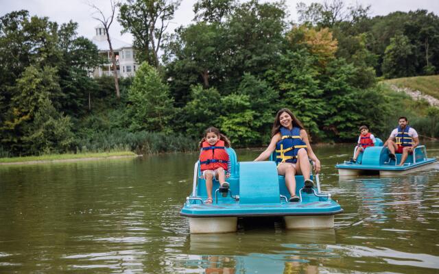 Holiday Inn Club Vacations Fox River Resort at Sheridan by IHG