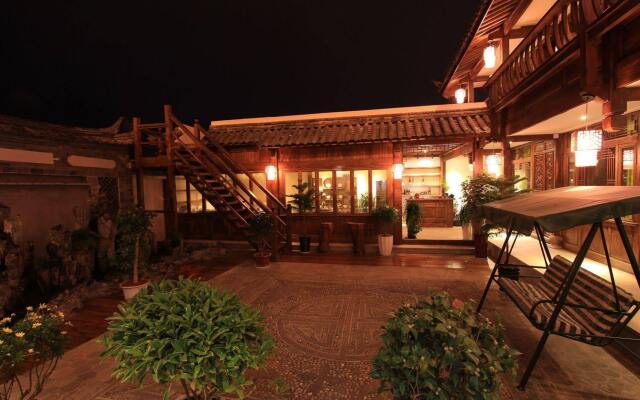 Village Green Inn