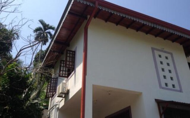 Fairway Galle - Self catered luxury apartments