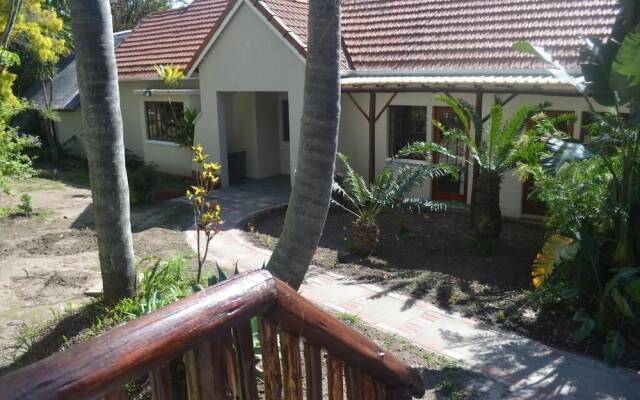 Cycad Lodge
