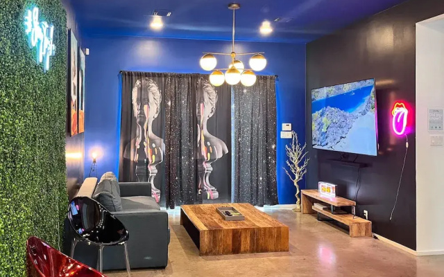 Ultimate 10br Group Getaway6min to Rainey Street