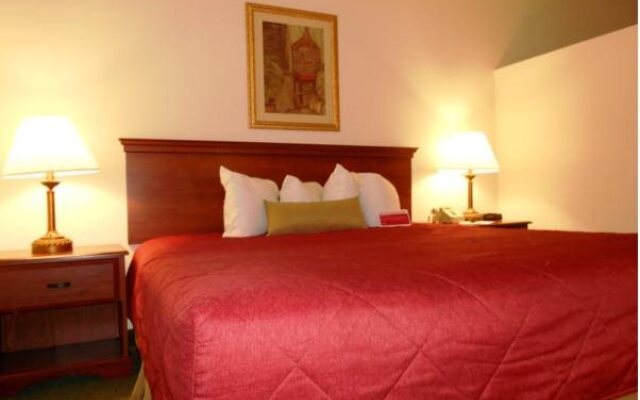Magnuson Grand Hotel Maingate West