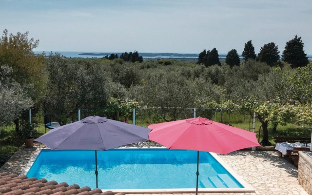 Stunning Home in Vodnjan With Wifi and 3 Bedrooms