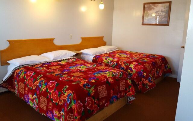 Glenwood Motel and Cottages