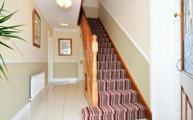Salthill B&B Ocean Villa