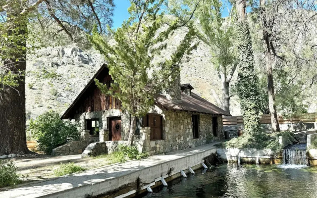 Huttopia Paradise Springs