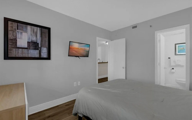 Premium Condos near Universal Studios