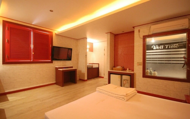 Gumi Okgye Well Time