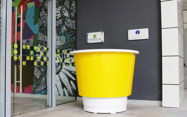 YELLO Hotel Harmoni Jakarta