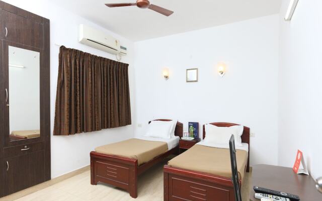 OYO 20005 SilverKey Karappakam