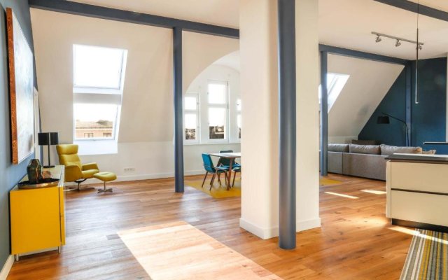 Suite.030 Family Design Penthouse in Prenzlauer Berg