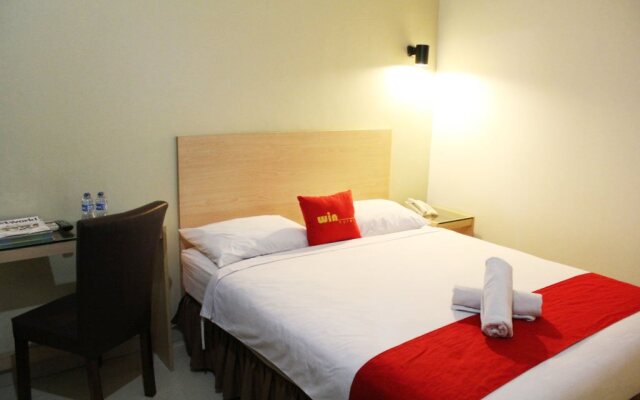 Win Hotel Blok M