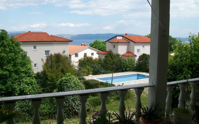 Comfortable Holiday Home in Labin With Shared Pool and by the sea