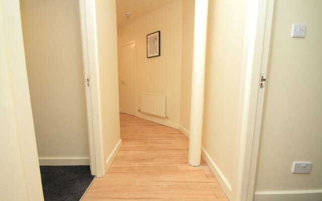 Dame Street Beautiful Apartment