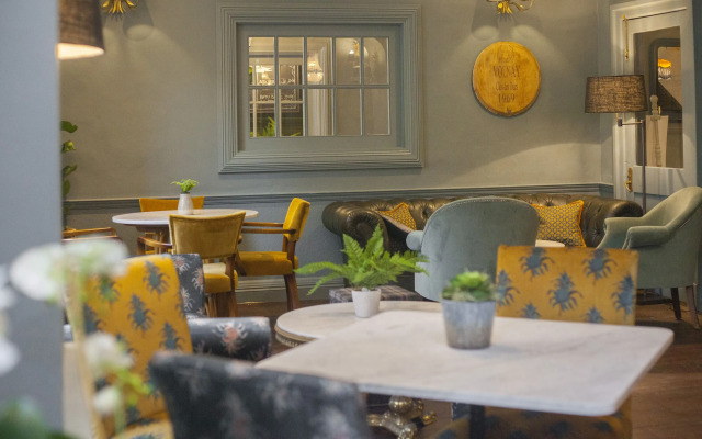 Best Western Kings Arms Hotel