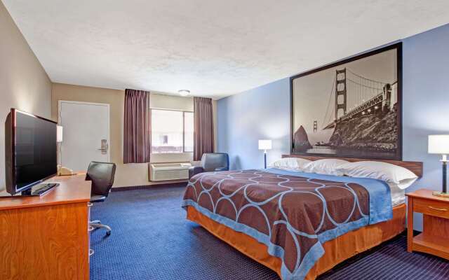 Super 8 by Wyndham Corsicana