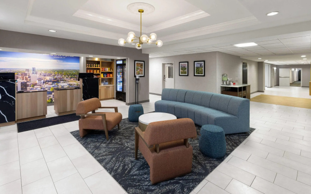 La Quinta Inn & Suites by Wyndham Lexington South / Hamburg