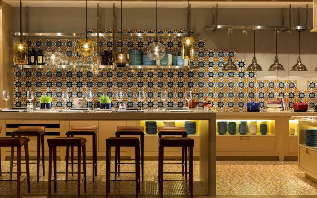 Hotel Indigo Hong Kong Island by IHG