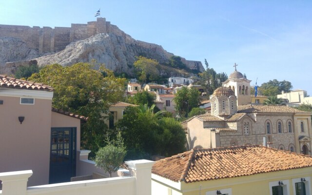 Live in the Shadow of the Acropolis