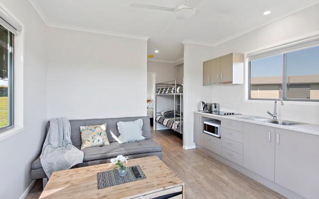 Valley Cabins By The Creek