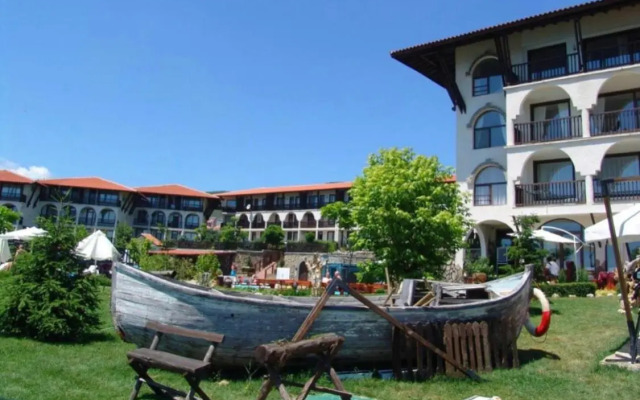 Marina Dinevi Complex Monastery 1 Saint Vlas