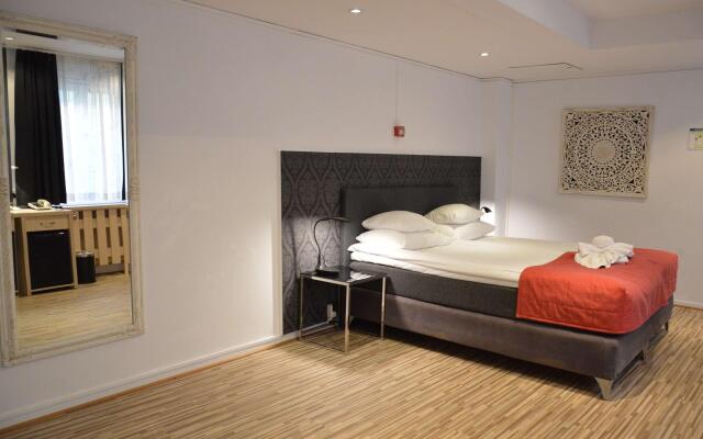Best Western Hotel Anno 1937