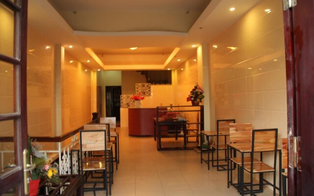 Hue Boutique Homestay