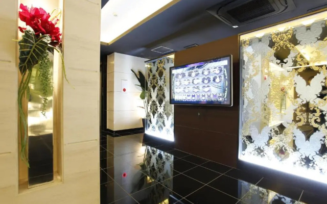 Hotel Moana Shinjuku (Adult Only)