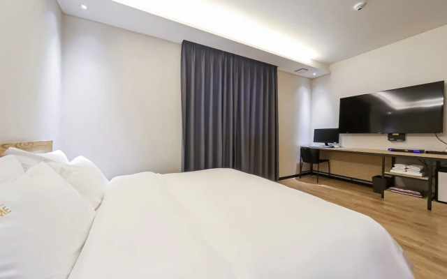 Yangsan Bukbudong Lime Hotel