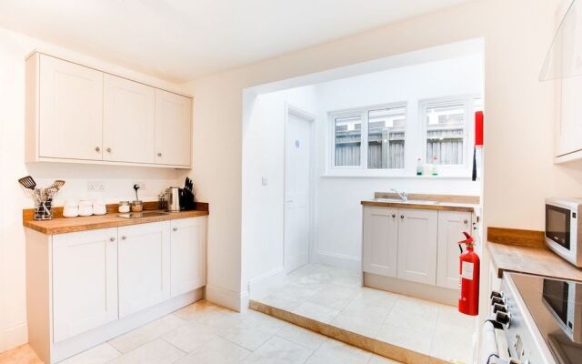 Iffley Town House