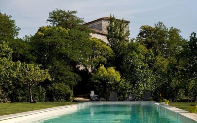 Hôtel Le Castel Pierre de Lagraulet