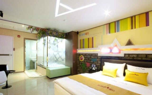 Icecream Hotel