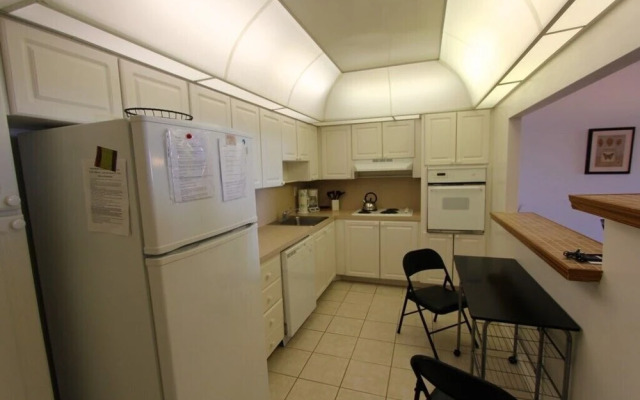 Standard 1 Bedroom Ocean View Or805