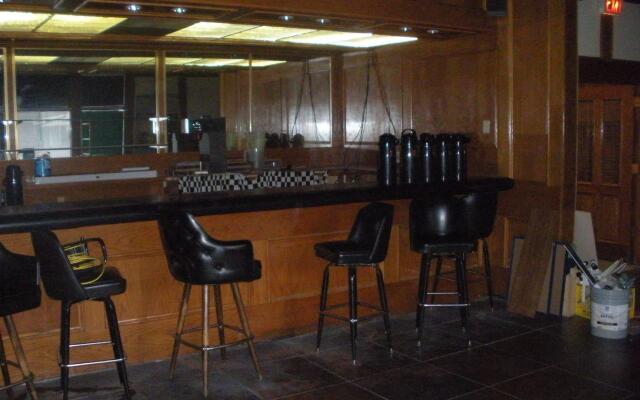 Regency Inn & Conference Center