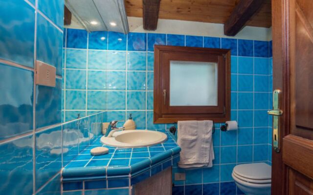 Roccia di Volpe Capriccioli