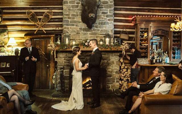 Storm Mountain Lodge Cabins & Dining