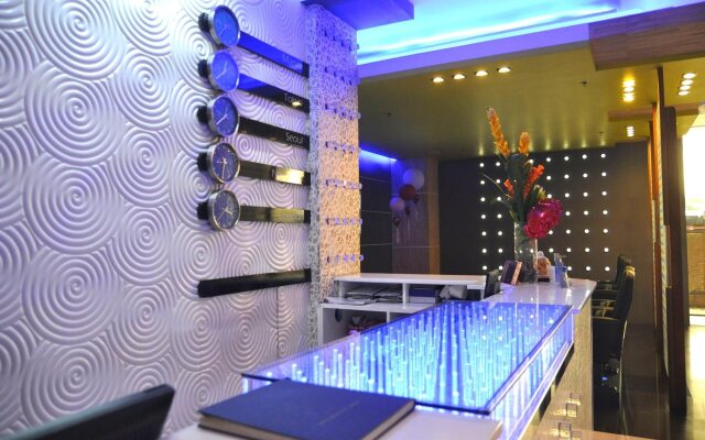 Hotel DreamWorld North EDSA
