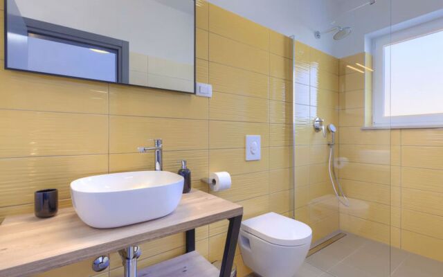 House Veli vrt Pallerols