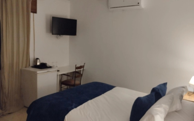 Apartamentos y Habitaciones KAI MARBELLA - Adults Only