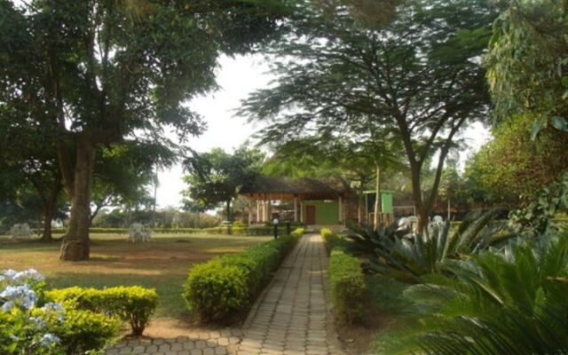 Ssebo Green Joy Park & Hotel