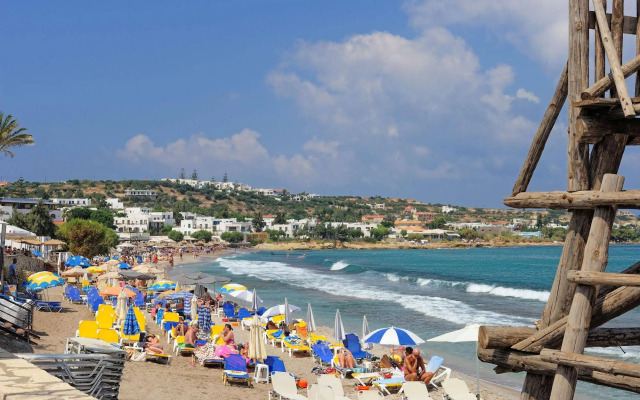 Cleopatra Apartments